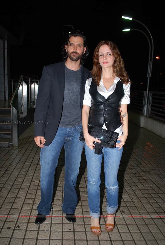 Hrithik at the special screening of film Aao Wish Karein Event hd photo