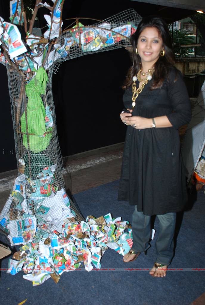 Imran Khan, Dino at Celberate Bandra press meet Event hd photo