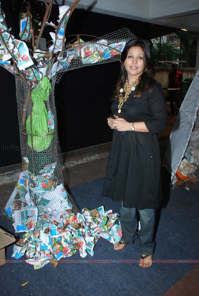 Imran Khan, Dino at Celberate Bandra press meet Event hd photo