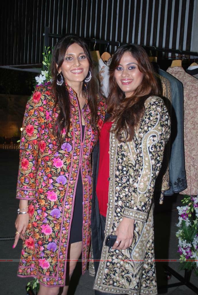 Barkha Aand Sonzal showcase their men's wear Event hd photo
