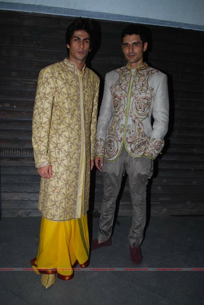 Barkha Aand Sonzal showcase their men's wear Event hd photo