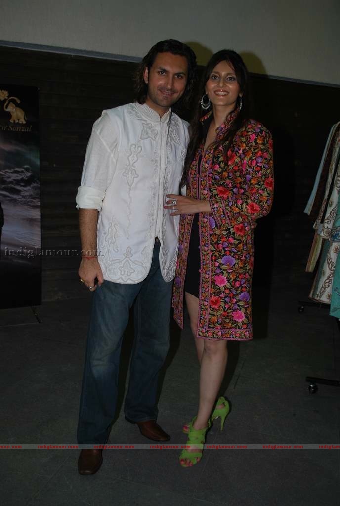 Barkha Aand Sonzal showcase their men's wear Event hd photo
