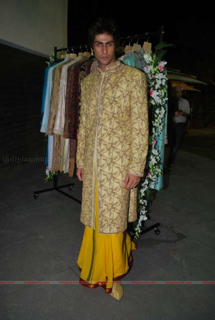 Barkha Aand Sonzal showcase their men's wear Event hd photo