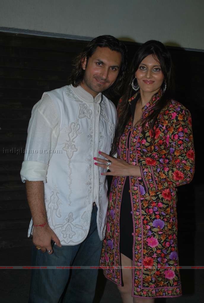 Barkha Aand Sonzal showcase their men's wear Event hd photo