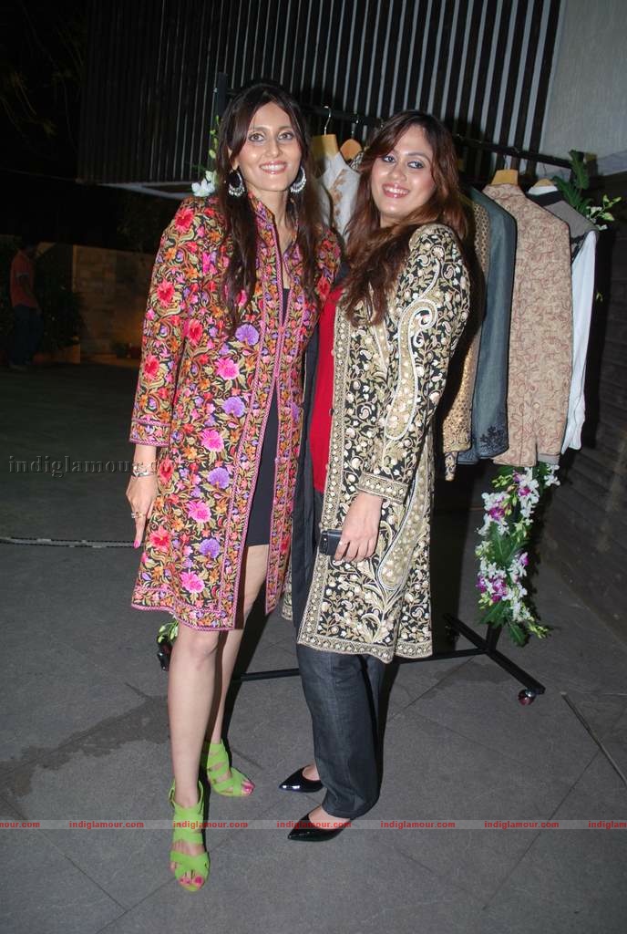 Barkha Aand Sonzal showcase their men's wear Event hd photo