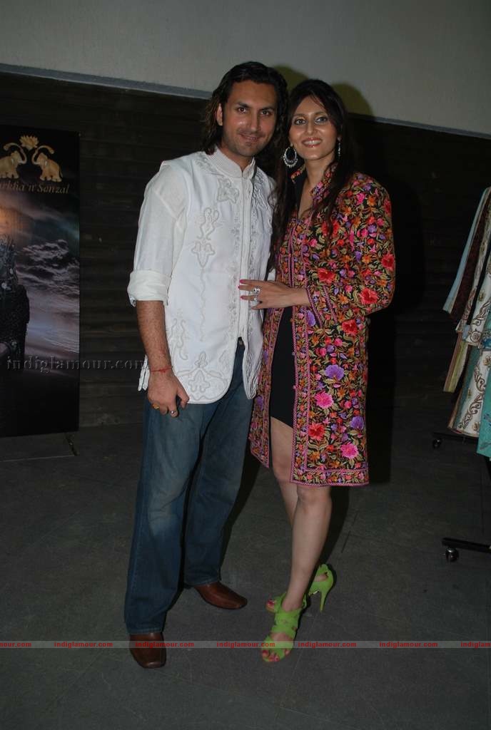 Barkha Aand Sonzal showcase their men's wear Event hd photo