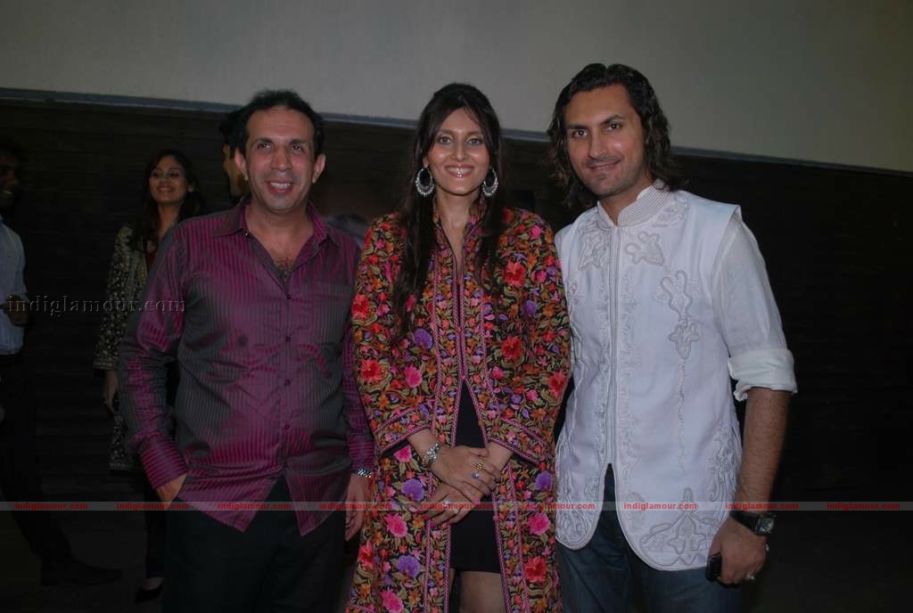 Barkha Aand Sonzal showcase their men's wear Event hd photo