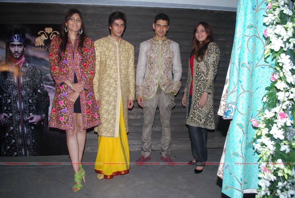 Barkha Aand Sonzal showcase their men's wear Event hd photo