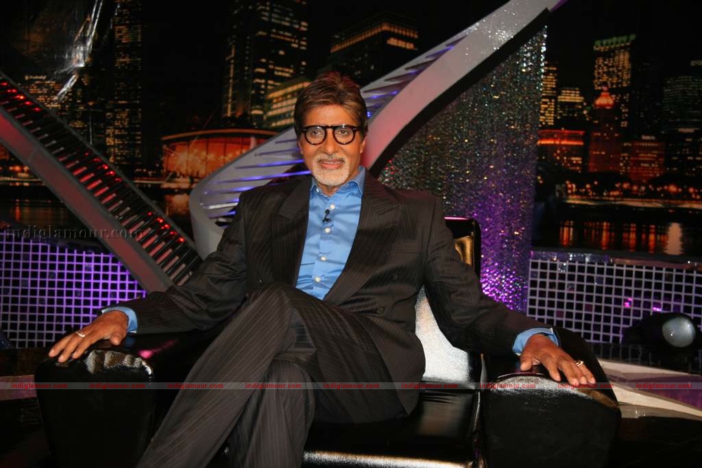 Big B with Shamita and Tanazz on the sets of Big Boss Event hd photo