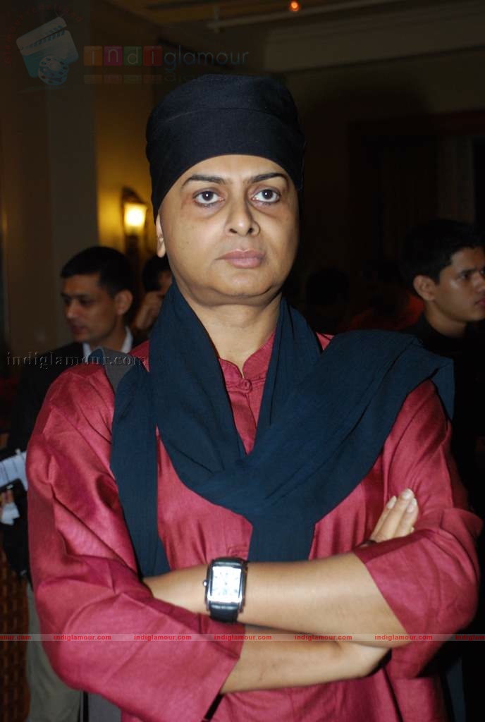 Dev Anand at Entertainment Society of Goa's launch of T20 of Indian Cinema Event hd photo