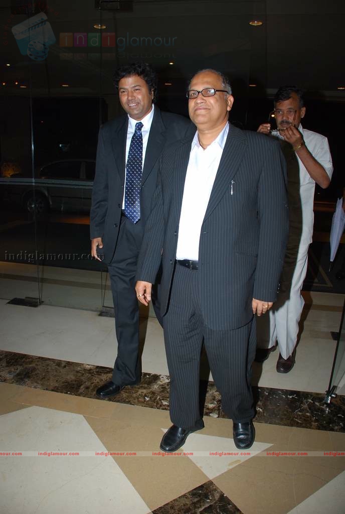 Dev Anand at Entertainment Society of Goa's launch of T20 of Indian Cinema Event hd photo