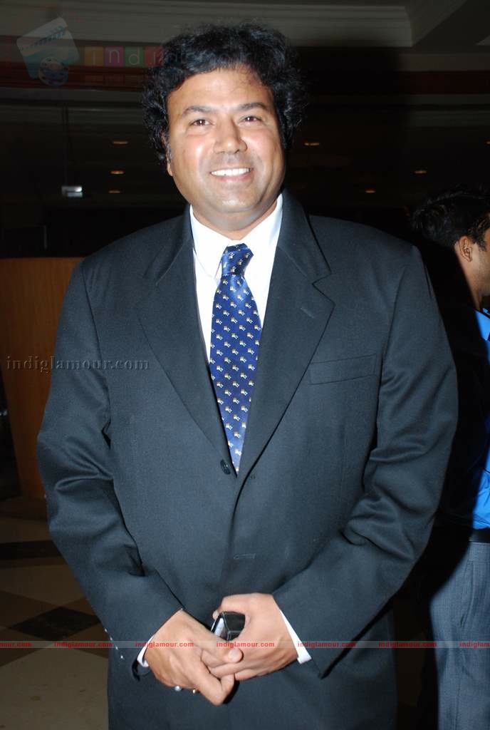 Dev Anand at Entertainment Society of Goa's launch of T20 of Indian Cinema Event hd photo
