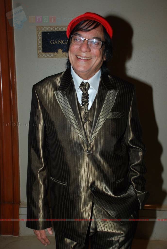 Dev Anand at Entertainment Society of Goa's launch of T20 of Indian Cinema Event hd photo