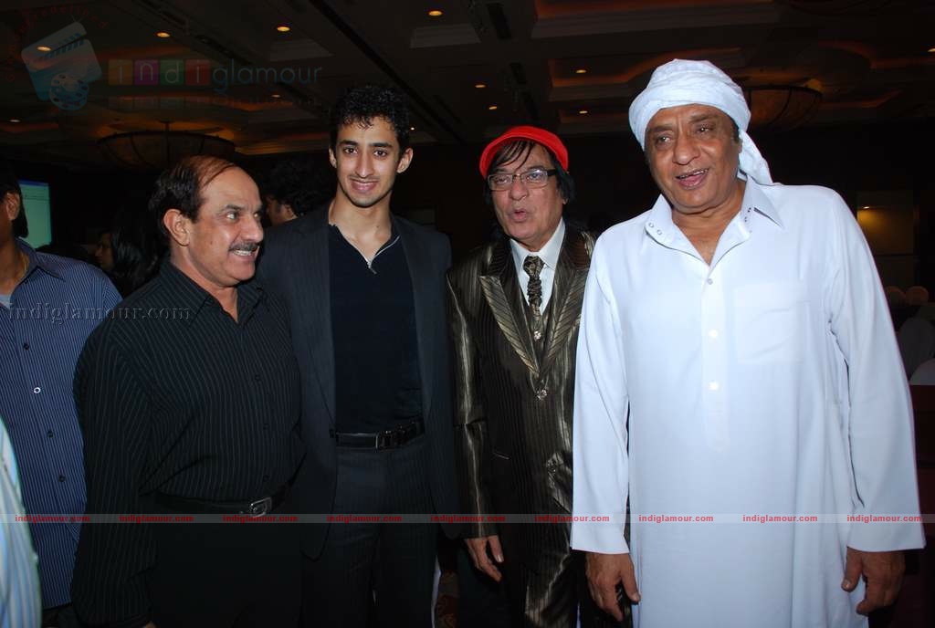 Dev Anand at Entertainment Society of Goa's launch of T20 of Indian Cinema Event hd photo
