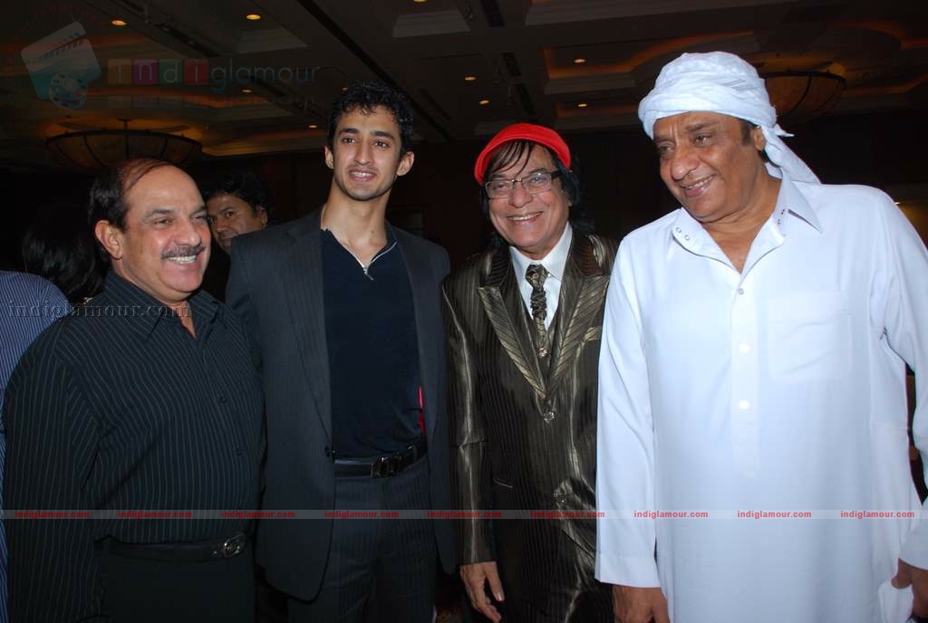 Dev Anand at Entertainment Society of Goa's launch of T20 of Indian Cinema Event hd photo