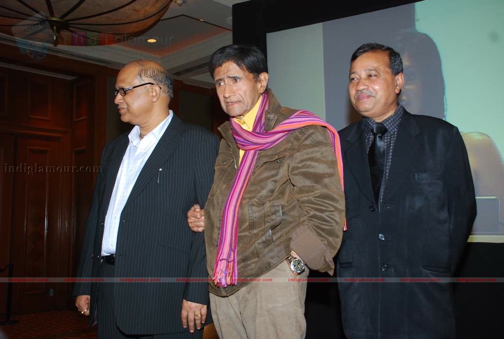 Dev Anand at Entertainment Society of Goa's launch of T20 of Indian Cinema Event hd photo
