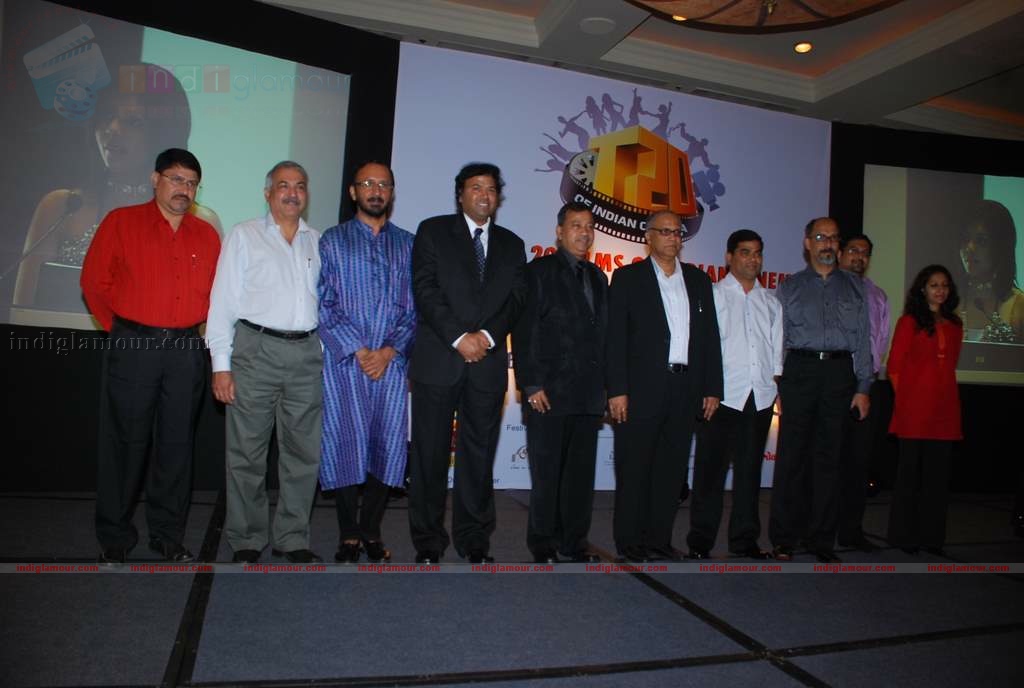 Dev Anand at Entertainment Society of Goa's launch of T20 of Indian Cinema Event hd photo