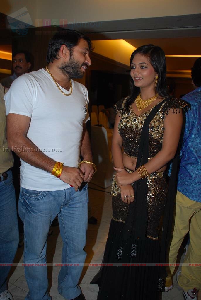 Manoj Tiwari's Elan film mahurat Event hd photo