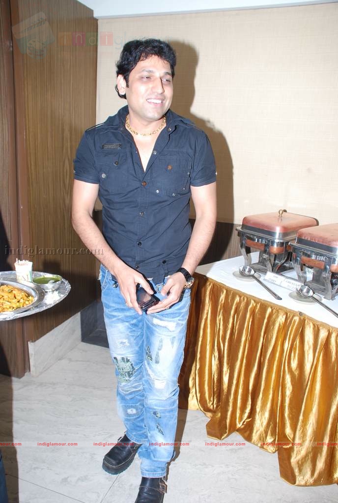 Manoj Tiwari's Elan film mahurat Event hd photo