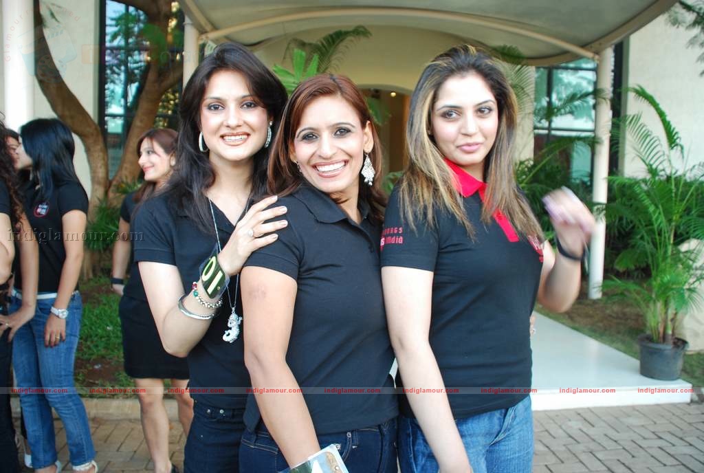 Haier Gladrags Mrs. India 2010 continues to celebrate the  Indian Women for the 10th  consecutive year Event hd photo