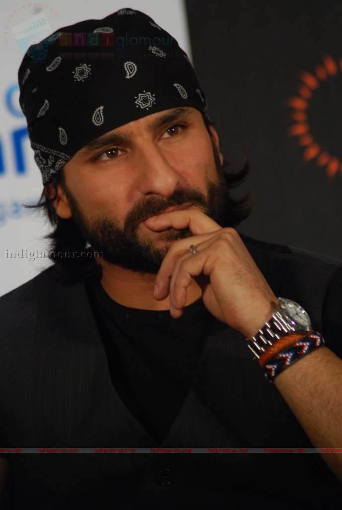 Kurbaan press meet Event hd photo