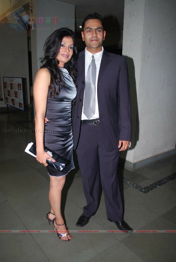 Mugdha Godse At The Dr Batra's  Health Awards Event hd photo
