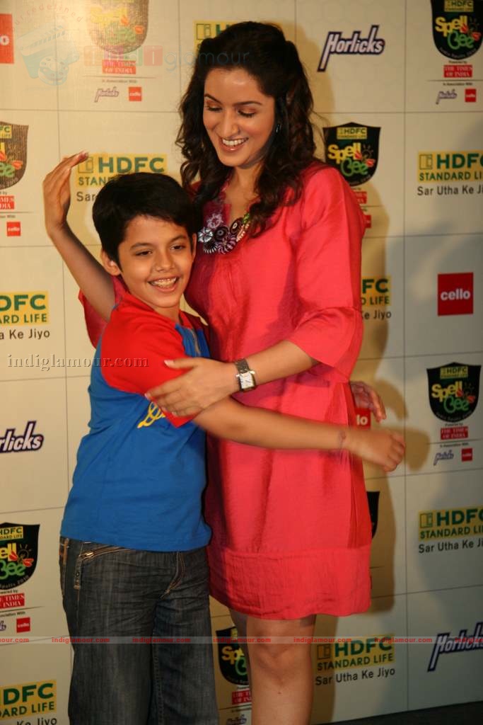 Tisca Chopra at the Launch of 'HDFC Standard Life Spell Bee- India Spells 2010' Event hd photo