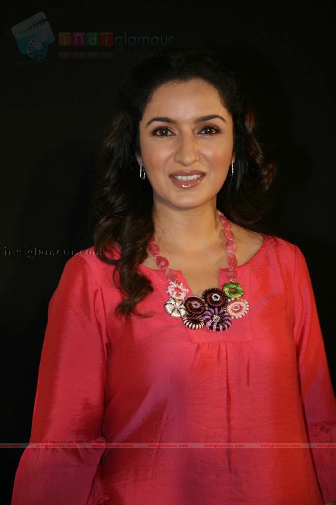 Tisca Chopra at the Launch of 'HDFC Standard Life Spell Bee- India Spells 2010' Event hd photo