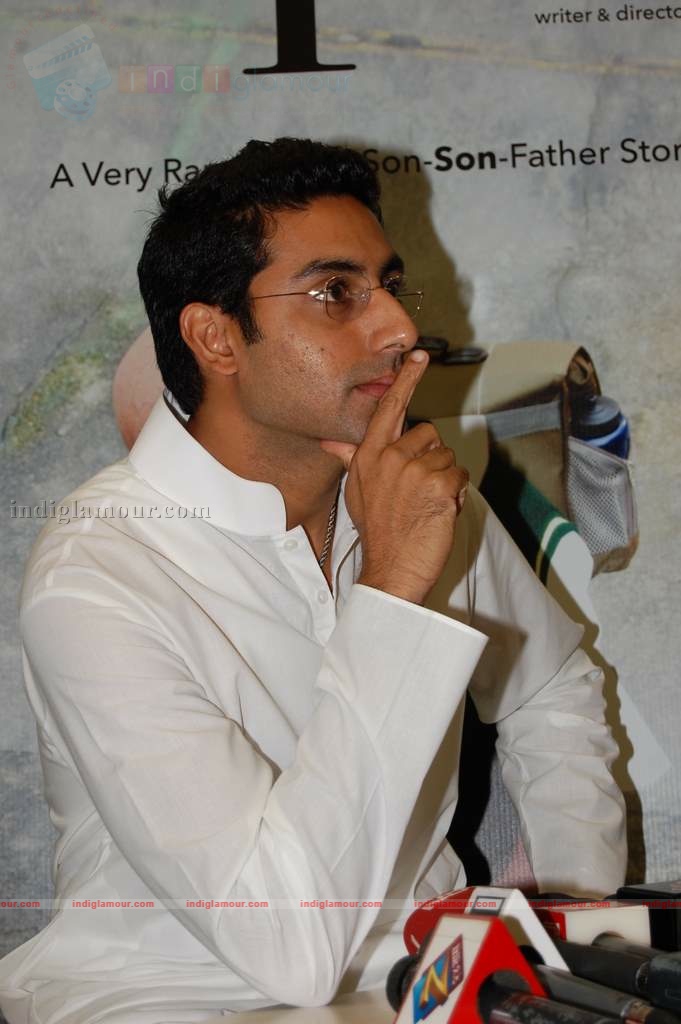 Abhishek Bachchan promotes film 'Paa' Event hd photo