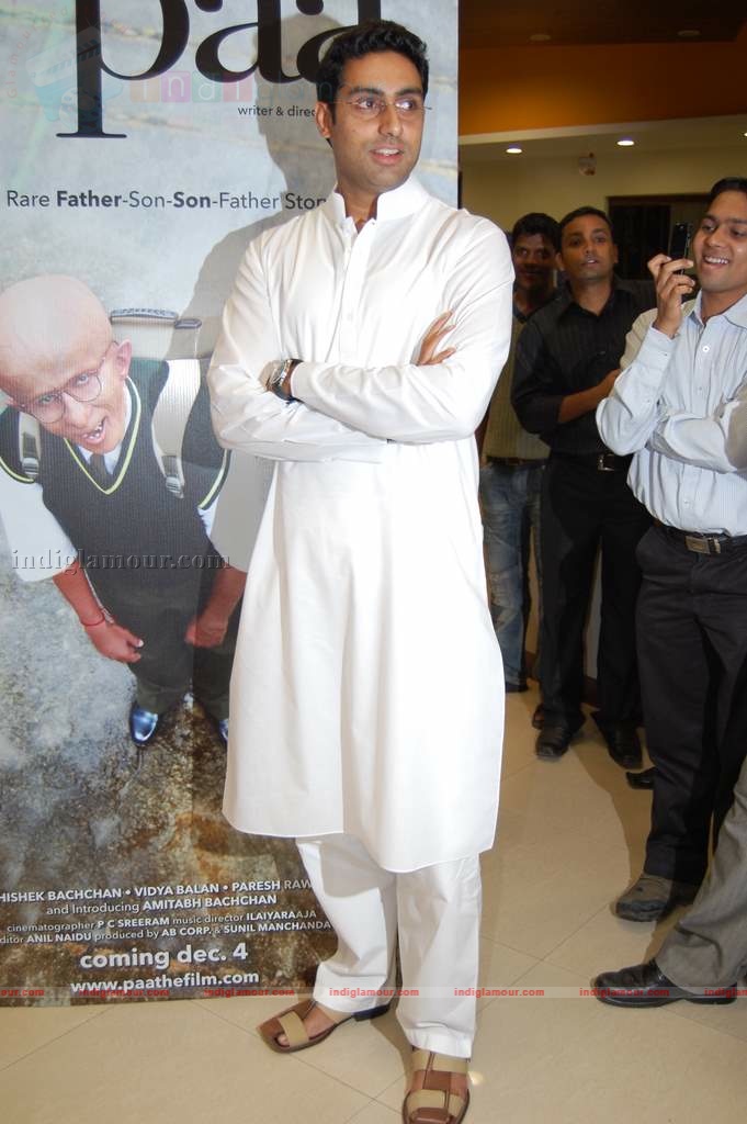 Abhishek Bachchan promotes film 'Paa' Event hd photo
