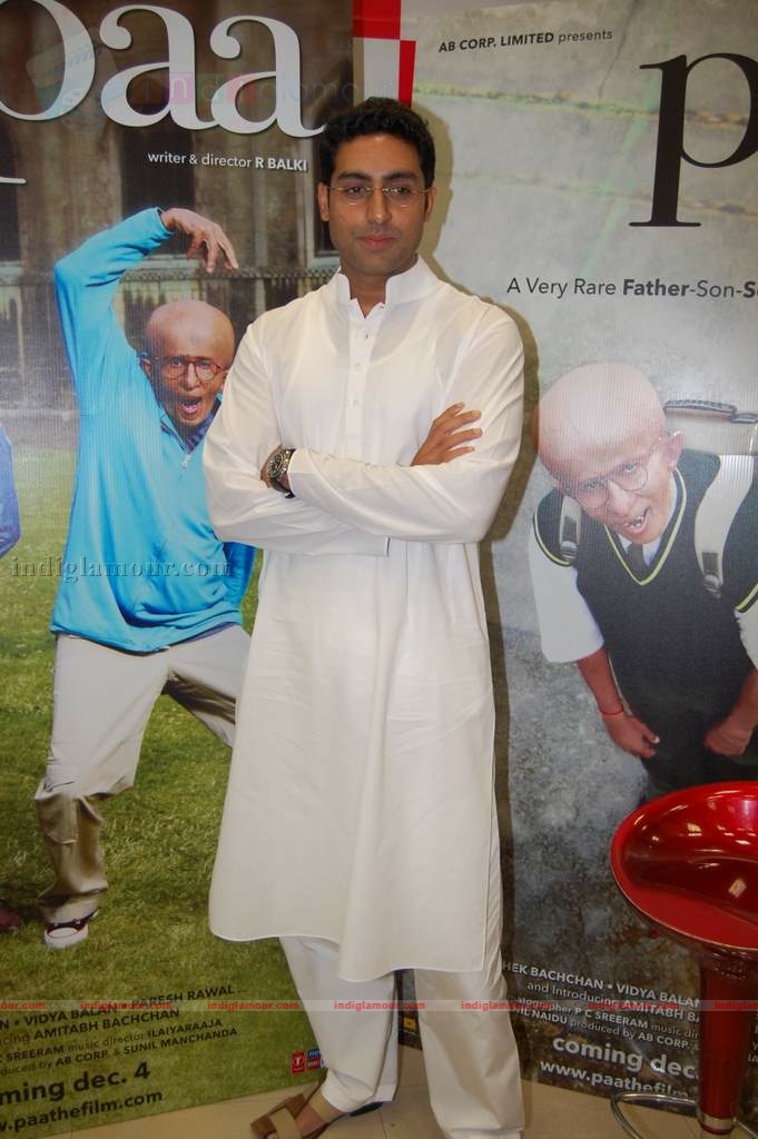 Abhishek Bachchan promotes film 'Paa' Event hd photo