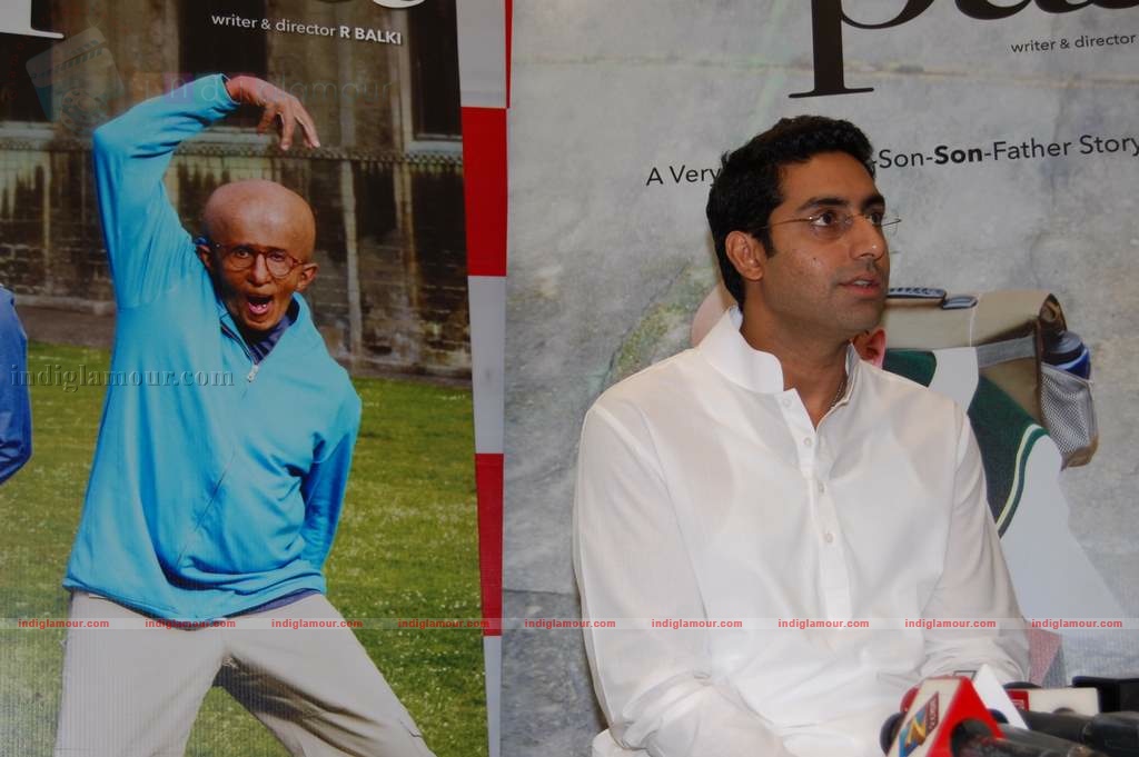 Abhishek Bachchan promotes film 'Paa' Event hd photo