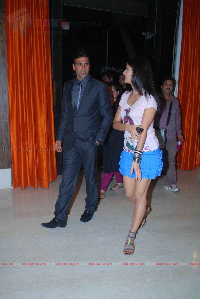Akshay and Katrina promote De Dhana Dhan Event hd photo