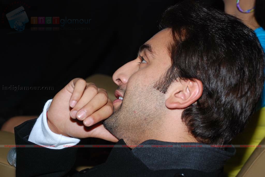 Ranbir Katrina at Fame Malad Event hd photo