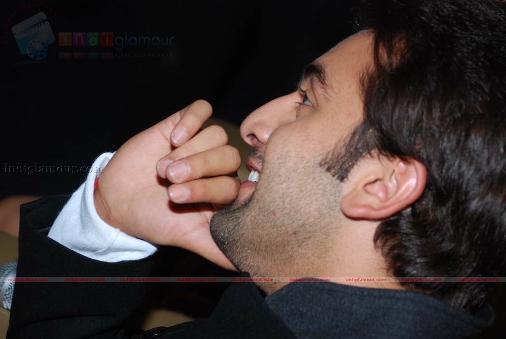 Ranbir Katrina at Fame Malad Event hd photo