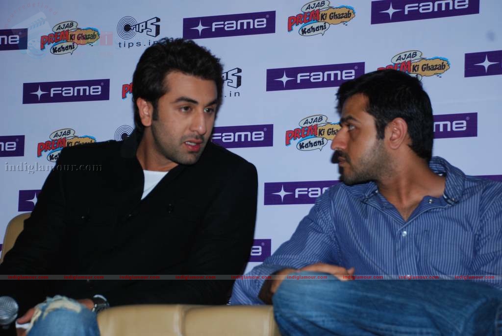 Ranbir Katrina at Fame Malad Event hd photo
