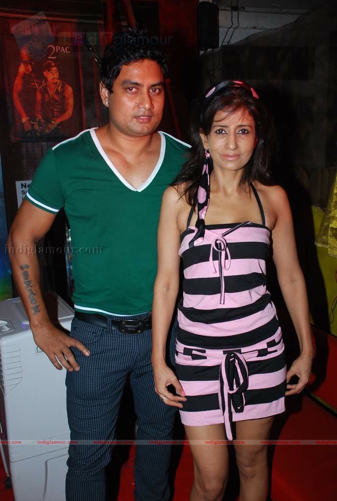 Zulfi and other models at Morell Sixto anniversary bash Event hd photo