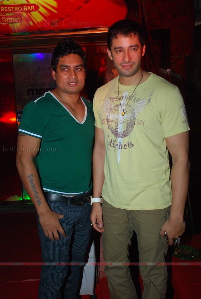 Zulfi and other models at Morell Sixto anniversary bash Event hd photo