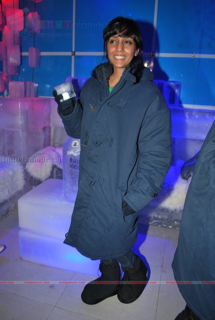 Shweta Salve at the launch of ICE BAR Fahrenhiet 21 Event hd photo