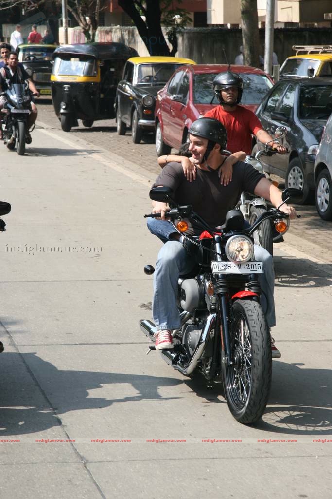 Sohail Khan with his son at Harley Davidson rally Event hd photo