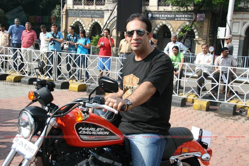 Sohail Khan with his son at Harley Davidson rally Event hd photo