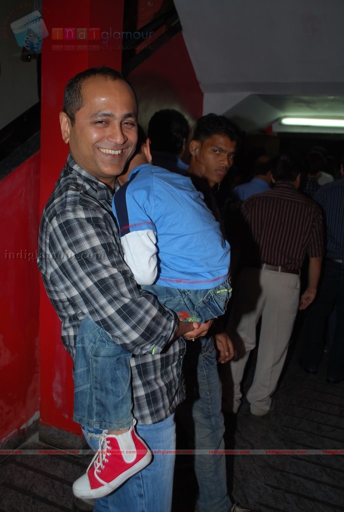 Akshay Kumar, Twinkle, Neha and Sameera at De Dhana Dan screening Event hd photo