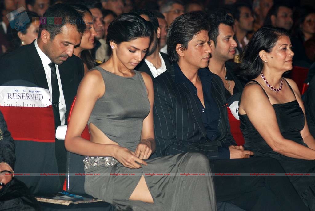 SRK, Katrina, Deepika at Cosmopolitan Awards Event hd photo