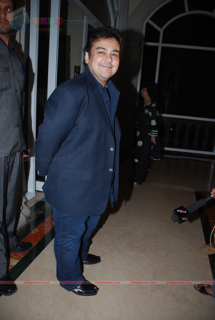 Amitabh Bachchan unveils Om Puri's Unlikely Hero Event hd photo