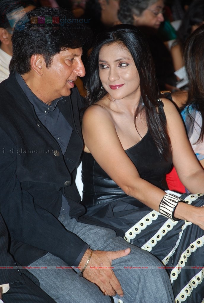 Amitabh Bachchan unveils Om Puri's Unlikely Hero Event hd photo