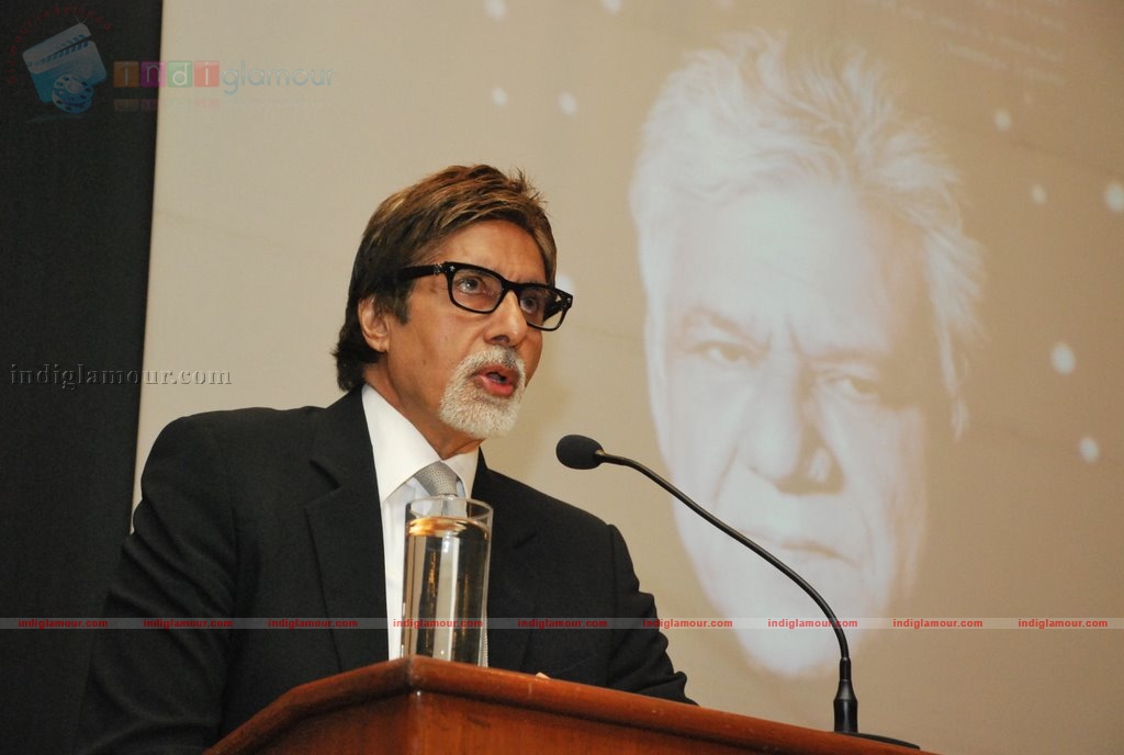 Amitabh Bachchan unveils Om Puri's Unlikely Hero Event hd photo