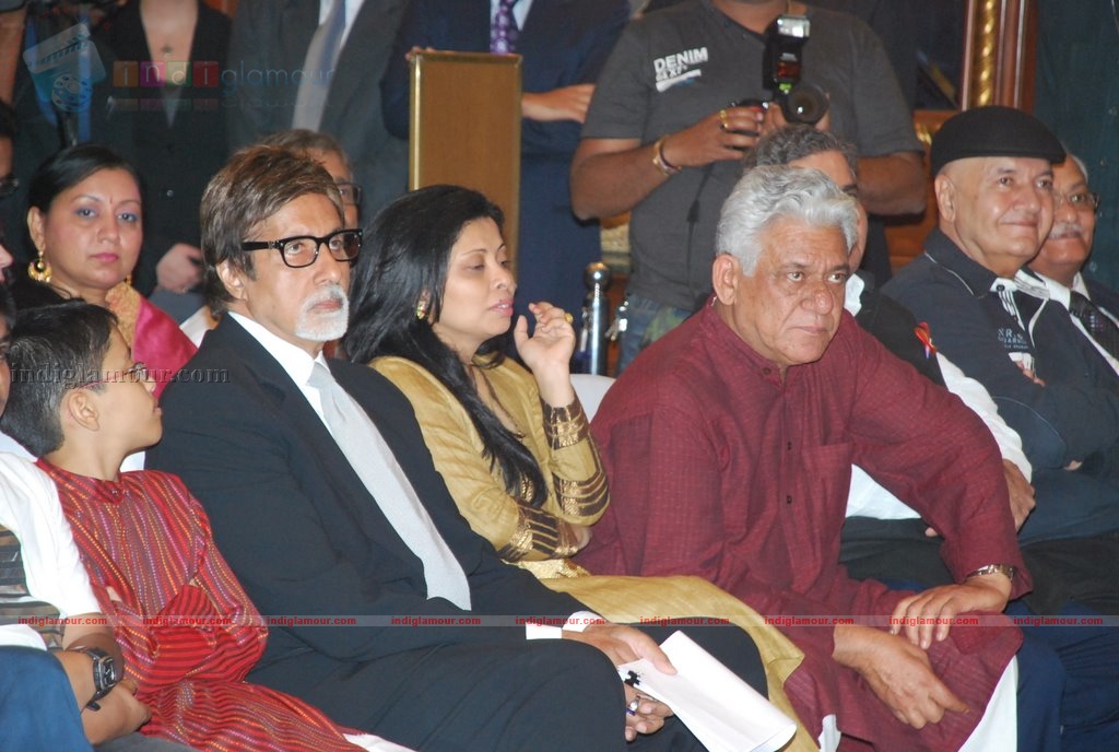 Amitabh Bachchan unveils Om Puri's Unlikely Hero Event hd photo