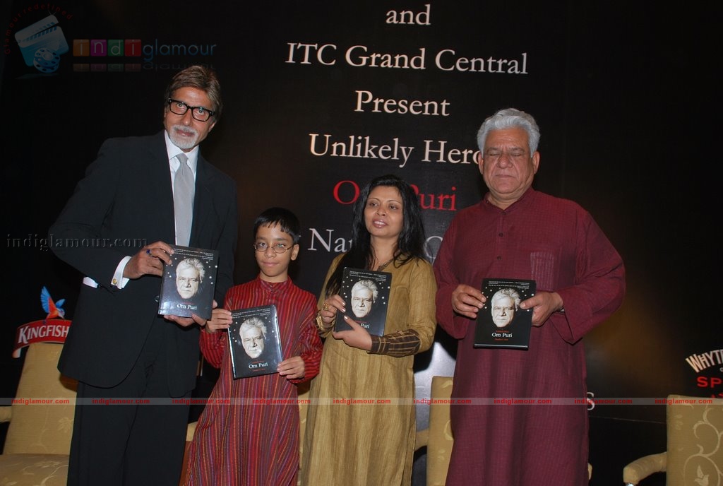 Amitabh Bachchan unveils Om Puri's Unlikely Hero Event hd photo