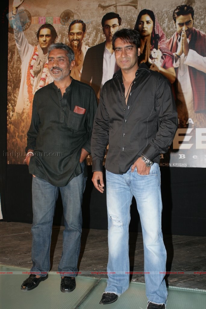 Ajay Devgan unveils the first look of Raajniti Event hd photo