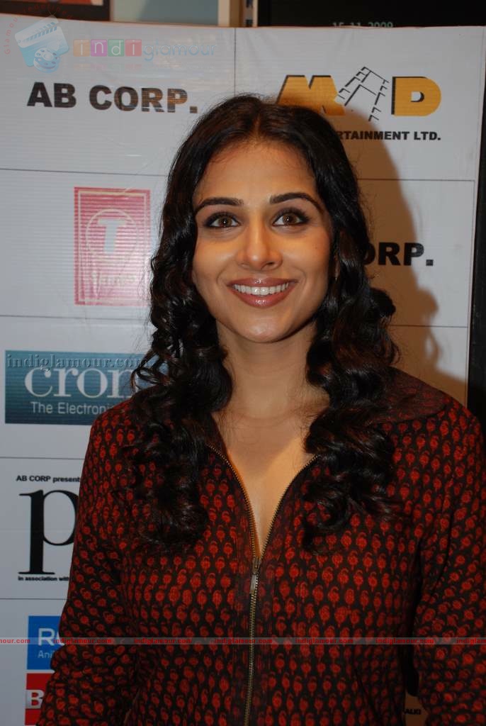 Vidya promotes Pa at Cromo store Event hd photo